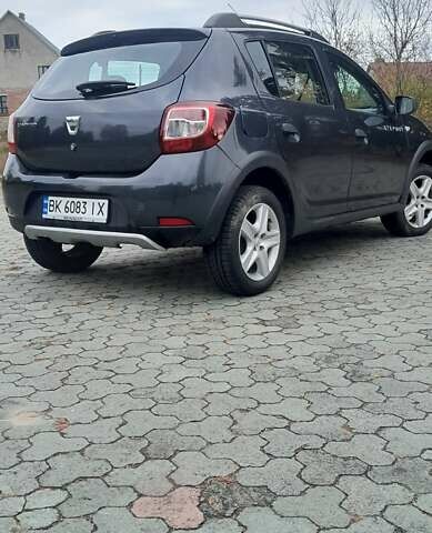 Сірий Дачія Sandero StepWay, об'ємом двигуна 1.5 л та пробігом 89 тис. км за 7900 $, фото 3 на Automoto.ua