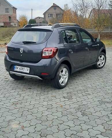 Сірий Дачія Sandero StepWay, об'ємом двигуна 1.5 л та пробігом 89 тис. км за 7900 $, фото 1 на Automoto.ua