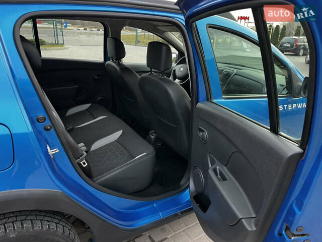 Синій Дачія Sandero StepWay, об'ємом двигуна 1.5 л та пробігом 78 тис. км за 8500 $, фото 11 на Automoto.ua