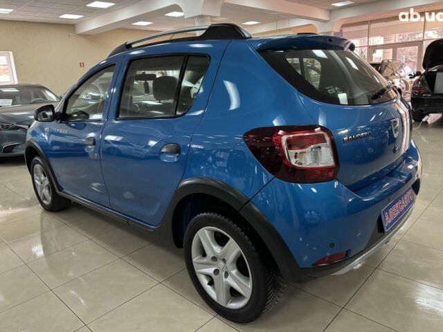 Синий Дачия Sandero StepWay, объемом двигателя 0 л и пробегом 247 тыс. км за 8100 $, фото 1 на Automoto.ua