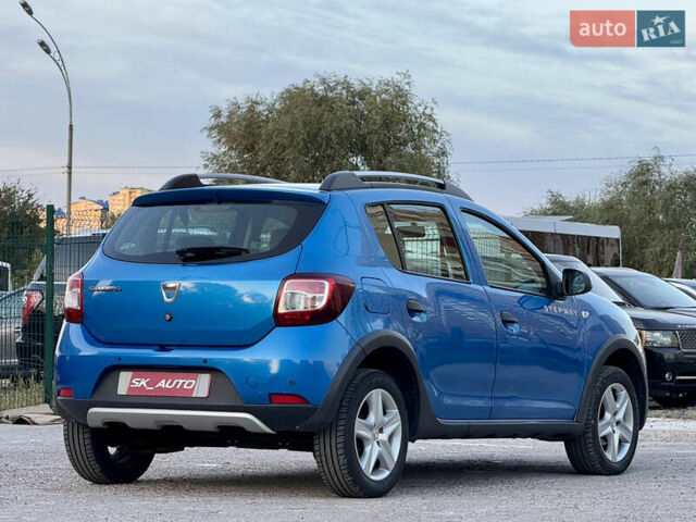 Синий Дачия Sandero StepWay, объемом двигателя 1.5 л и пробегом 219 тыс. км за 7800 $, фото 13 на Automoto.ua