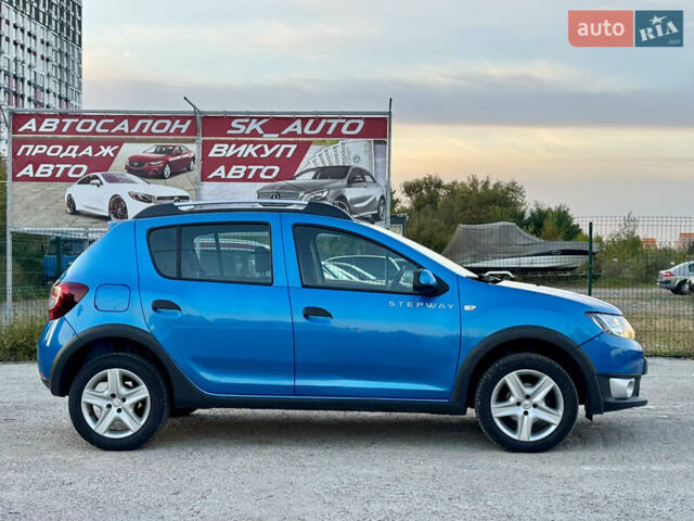 Синий Дачия Sandero StepWay, объемом двигателя 1.5 л и пробегом 219 тыс. км за 7800 $, фото 15 на Automoto.ua