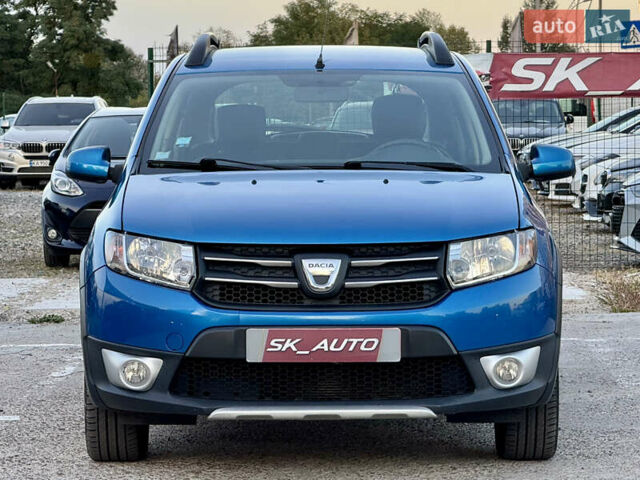 Синий Дачия Sandero StepWay, объемом двигателя 1.5 л и пробегом 219 тыс. км за 7800 $, фото 2 на Automoto.ua