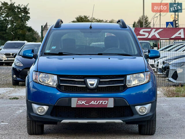 Синий Дачия Sandero StepWay, объемом двигателя 1.5 л и пробегом 219 тыс. км за 7800 $, фото 3 на Automoto.ua