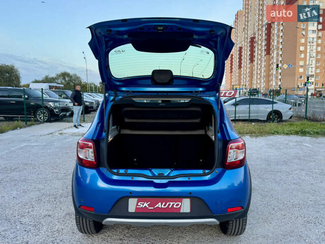 Синий Дачия Sandero StepWay, объемом двигателя 1.5 л и пробегом 219 тыс. км за 7800 $, фото 36 на Automoto.ua