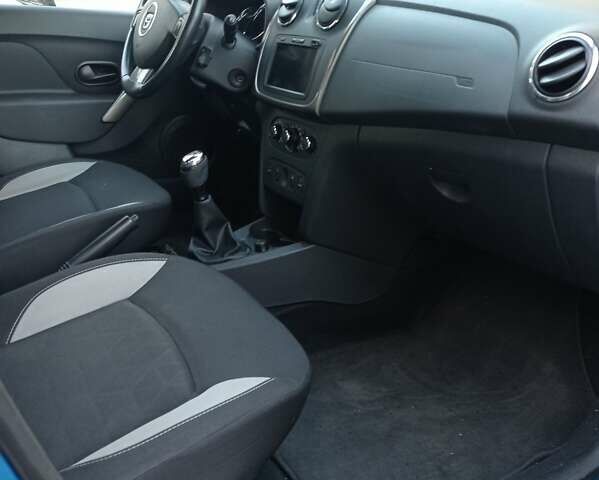 Синій Дачія Sandero StepWay, об'ємом двигуна 1.5 л та пробігом 217 тис. км за 7999 $, фото 13 на Automoto.ua