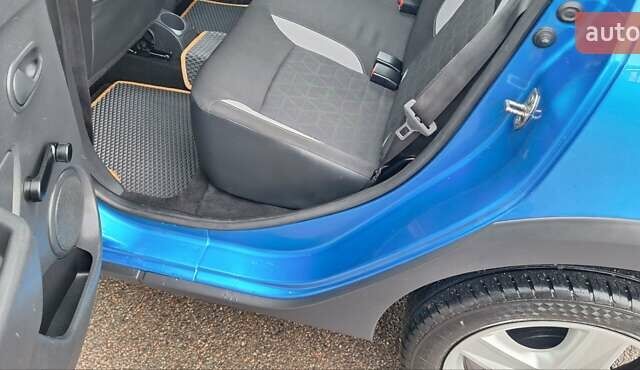 Синій Дачія Sandero StepWay, об'ємом двигуна 1.5 л та пробігом 198 тис. км за 8900 $, фото 64 на Automoto.ua