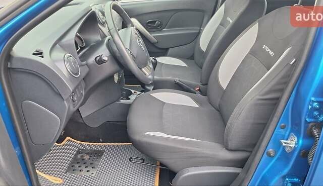 Синій Дачія Sandero StepWay, об'ємом двигуна 1.5 л та пробігом 198 тис. км за 8900 $, фото 51 на Automoto.ua