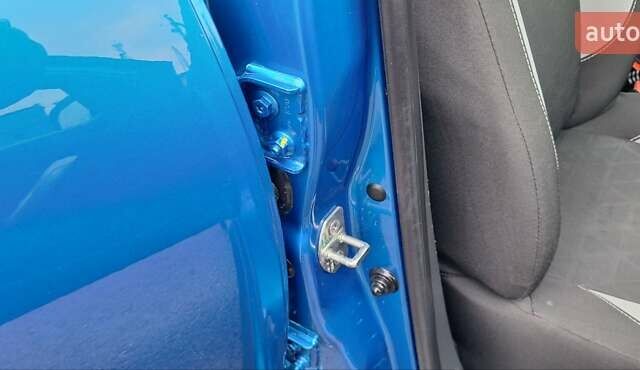 Синій Дачія Sandero StepWay, об'ємом двигуна 1.5 л та пробігом 198 тис. км за 8900 $, фото 93 на Automoto.ua