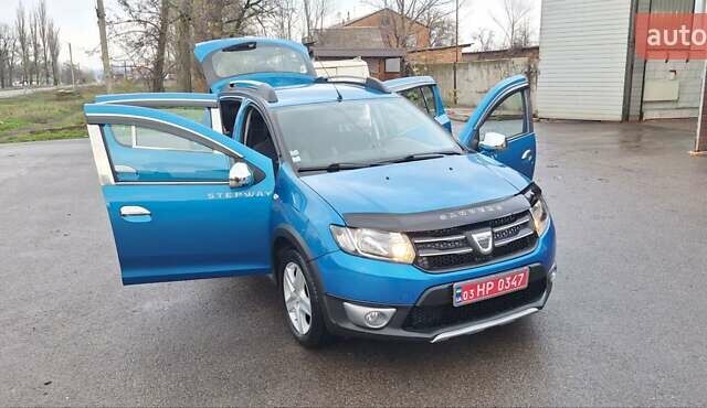 Синій Дачія Sandero StepWay, об'ємом двигуна 1.5 л та пробігом 198 тис. км за 8900 $, фото 106 на Automoto.ua