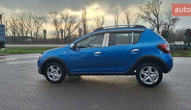 Синій Дачія Sandero StepWay, об'ємом двигуна 1.5 л та пробігом 198 тис. км за 8900 $, фото 117 на Automoto.ua
