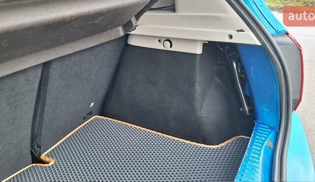 Синій Дачія Sandero StepWay, об'ємом двигуна 1.5 л та пробігом 198 тис. км за 8900 $, фото 22 на Automoto.ua