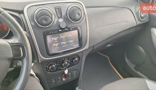 Синій Дачія Sandero StepWay, об'ємом двигуна 1.5 л та пробігом 198 тис. км за 8900 $, фото 141 на Automoto.ua