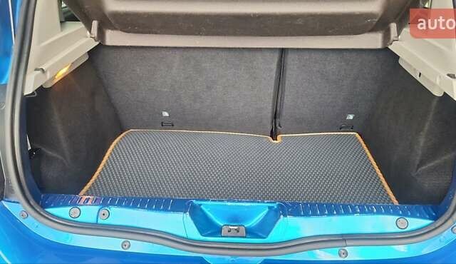 Синій Дачія Sandero StepWay, об'ємом двигуна 1.5 л та пробігом 198 тис. км за 8900 $, фото 27 на Automoto.ua