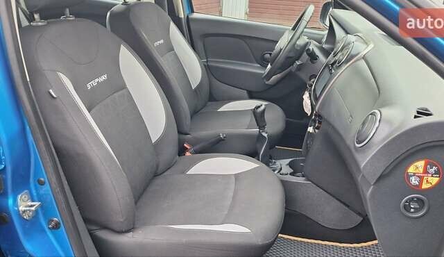 Синій Дачія Sandero StepWay, об'ємом двигуна 1.5 л та пробігом 198 тис. км за 8900 $, фото 77 на Automoto.ua