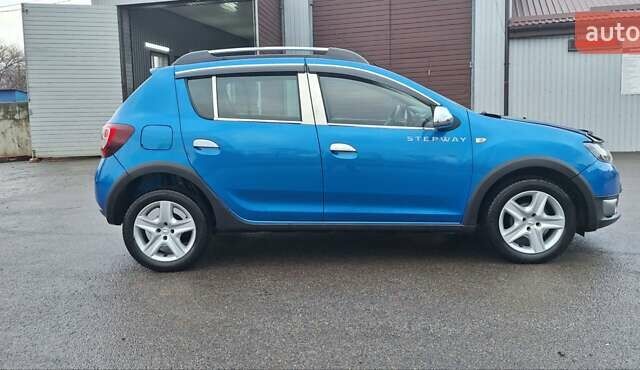 Синій Дачія Sandero StepWay, об'ємом двигуна 1.5 л та пробігом 198 тис. км за 8900 $, фото 4 на Automoto.ua