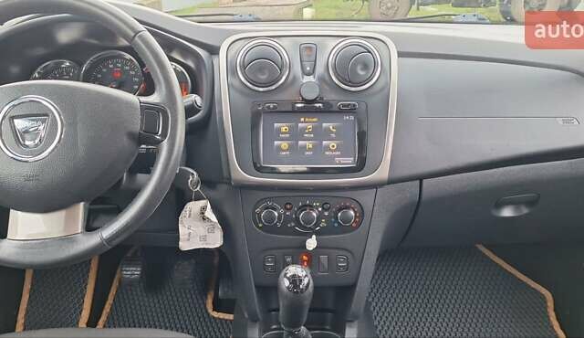 Синій Дачія Sandero StepWay, об'ємом двигуна 1.5 л та пробігом 198 тис. км за 8900 $, фото 13 на Automoto.ua