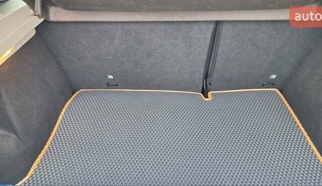 Синій Дачія Sandero StepWay, об'ємом двигуна 1.5 л та пробігом 198 тис. км за 8900 $, фото 19 на Automoto.ua