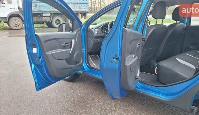 Синій Дачія Sandero StepWay, об'ємом двигуна 1.5 л та пробігом 198 тис. км за 8900 $, фото 63 на Automoto.ua