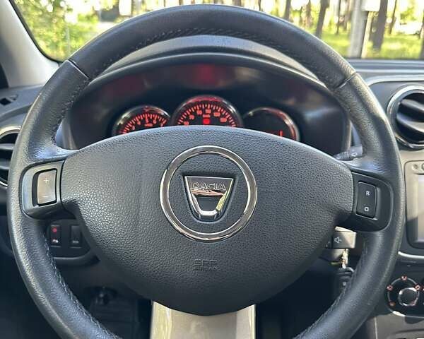 Дачия Sandero StepWay 2016 в Буче на Automoto.ua Синий Дачия Sandero StepWay, объемом двигателя 0 л и пробегом 91 тыс. км за 7700 $, фото 17 на Automoto.ua