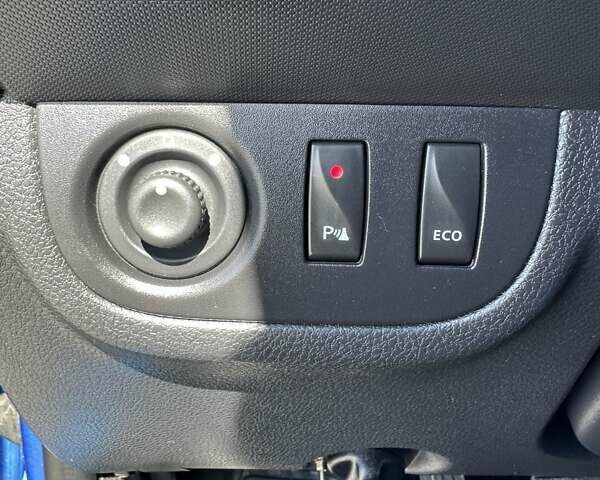 Синий Дачия Sandero StepWay, объемом двигателя 0 л и пробегом 91 тыс. км за 8300 $, фото 27 на Automoto.ua