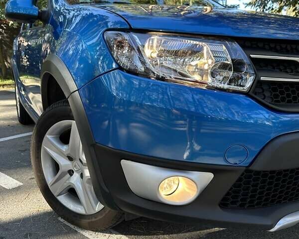 Синій Дачія Sandero StepWay, об'ємом двигуна 0 л та пробігом 91 тис. км за 7700 $, фото 2 на Automoto.ua