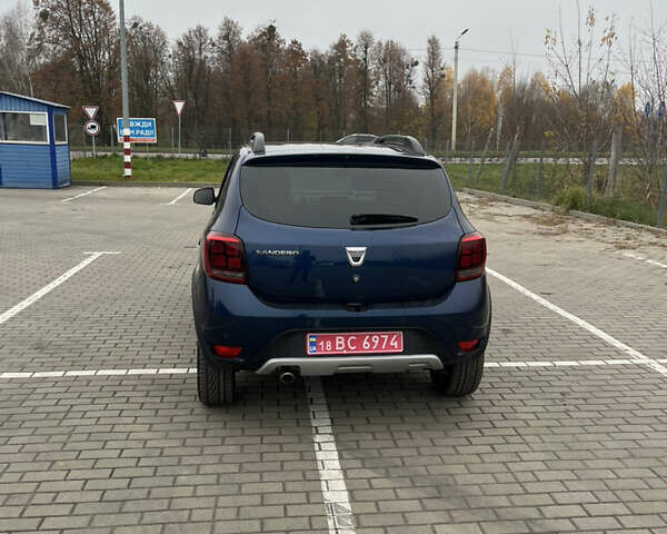 Синий Дачия Sandero StepWay, объемом двигателя 1.5 л и пробегом 221 тыс. км за 9400 $, фото 5 на Automoto.ua