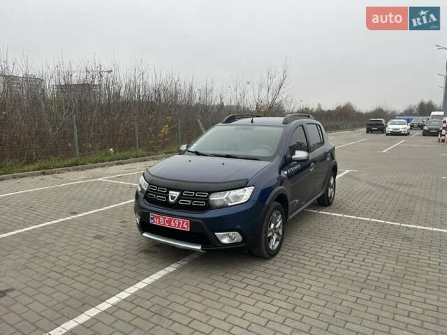 Синий Дачия Sandero StepWay, объемом двигателя 1.5 л и пробегом 221 тыс. км за 9400 $, фото 1 на Automoto.ua