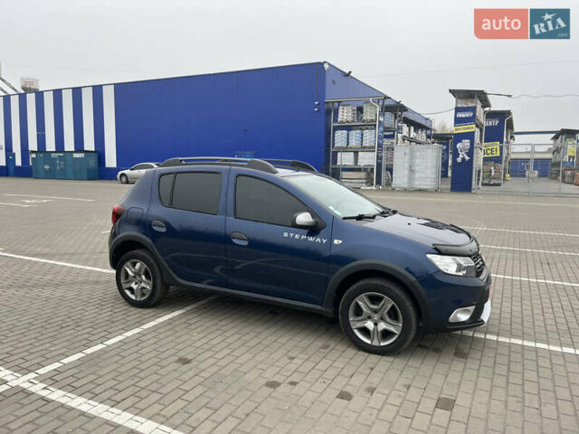Синий Дачия Sandero StepWay, объемом двигателя 1.5 л и пробегом 221 тыс. км за 9400 $, фото 3 на Automoto.ua