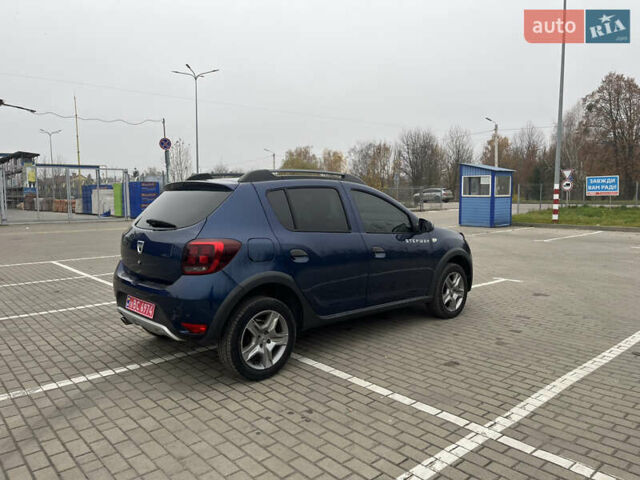 Синий Дачия Sandero StepWay, объемом двигателя 1.5 л и пробегом 221 тыс. км за 9400 $, фото 4 на Automoto.ua