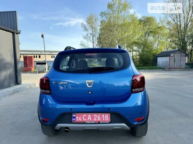 Синий Дачия Sandero StepWay, объемом двигателя 1.5 л и пробегом 170 тыс. км за 10900 $, фото 5 на Automoto.ua