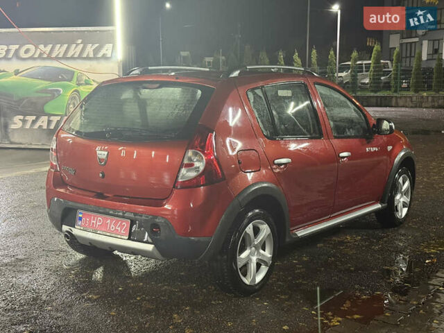 Дачия Sandero StepWay 2010 в Луцке на Automoto.ua Оранжевый Дачия Sandero StepWay, объемом двигателя 1.6 л и пробегом 181 тыс. км за 6290 $, фото 2 на Automoto.ua