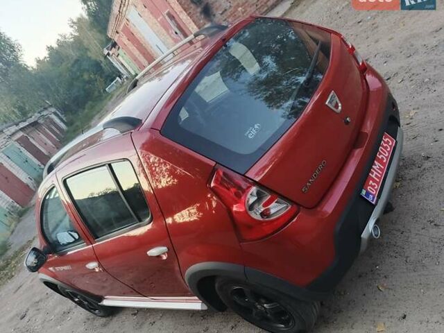 Оранжевый Дачия Sandero StepWay, объемом двигателя 1.6 л и пробегом 183 тыс. км за 5900 $, фото 2 на Automoto.ua