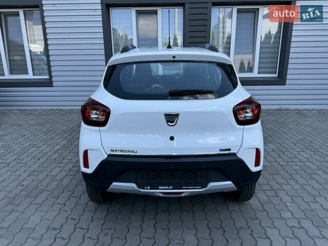 Белый Дачия Spring, объемом двигателя 0 л и пробегом 3 тыс. км за 11000 $, фото 2 на Automoto.ua