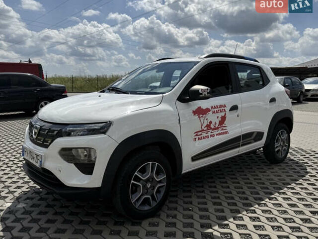 Белый Дачия Spring, объемом двигателя 0 л и пробегом 11 тыс. км за 8550 $, фото 3 на Automoto.ua