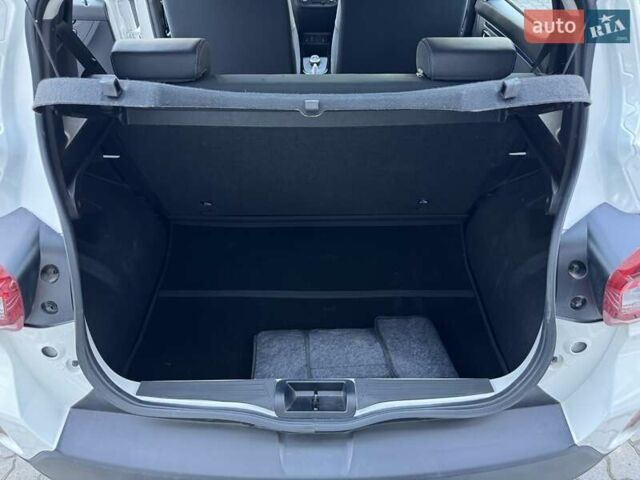 Белый Дачия Spring, объемом двигателя 0 л и пробегом 3 тыс. км за 11000 $, фото 10 на Automoto.ua