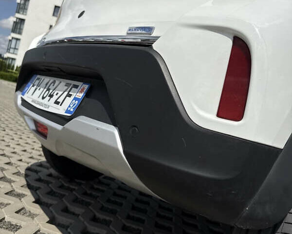 Белый Дачия Spring, объемом двигателя 0 л и пробегом 11 тыс. км за 8550 $, фото 23 на Automoto.ua