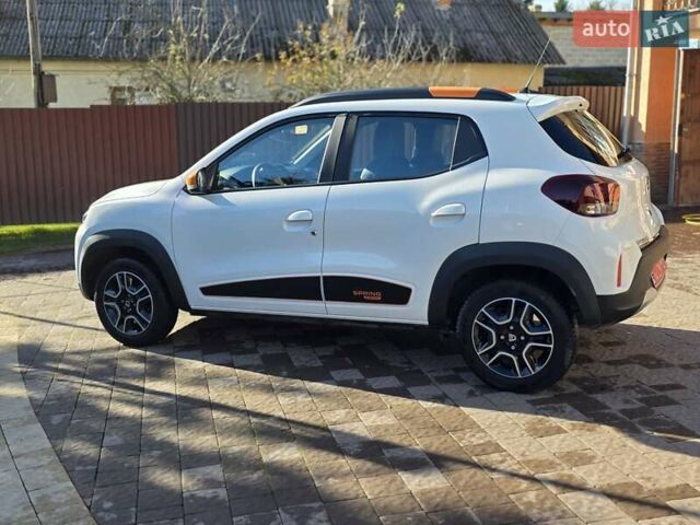 Белый Дачия Spring, объемом двигателя 0 л и пробегом 27 тыс. км за 9150 $, фото 9 на Automoto.ua