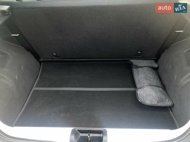 Білий Дачія Spring, об'ємом двигуна 0 л та пробігом 27 тис. км за 8900 $, фото 53 на Automoto.ua