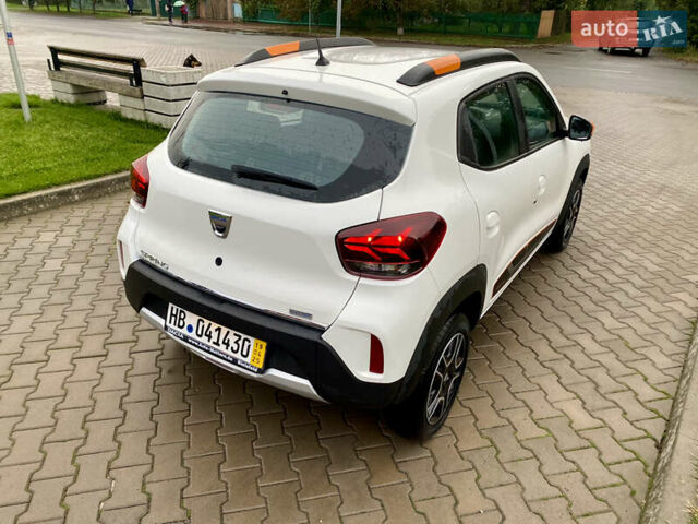 Белый Дачия Spring, объемом двигателя 0 л и пробегом 39 тыс. км за 9800 $, фото 4 на Automoto.ua