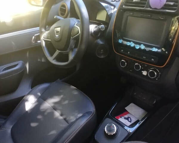 Білий Дачія Spring, об'ємом двигуна 0 л та пробігом 57 тис. км за 10600 $, фото 5 на Automoto.ua