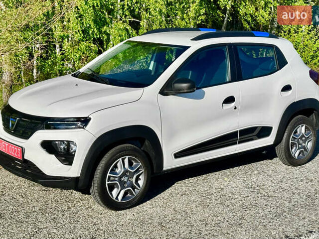 Белый Дачия Spring, объемом двигателя 0 л и пробегом 14 тыс. км за 9300 $, фото 1 на Automoto.ua