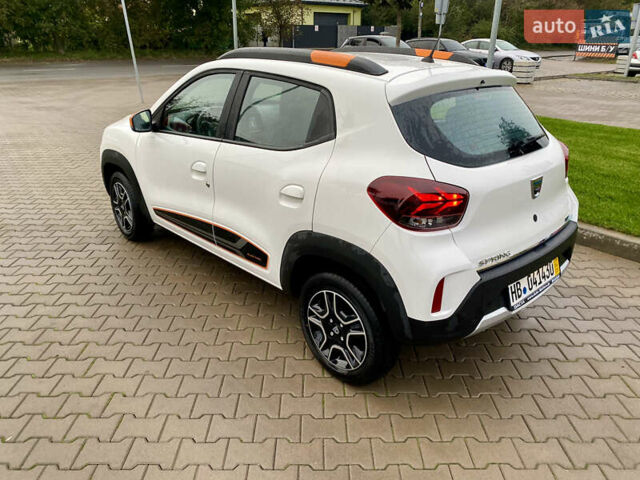 Белый Дачия Spring, объемом двигателя 0 л и пробегом 39 тыс. км за 9800 $, фото 5 на Automoto.ua