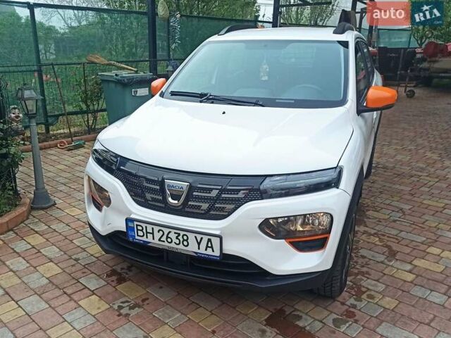Белый Дачия Spring, объемом двигателя 0 л и пробегом 81 тыс. км за 10450 $, фото 4 на Automoto.ua