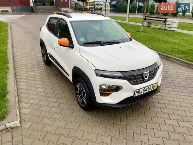Белый Дачия Spring, объемом двигателя 0 л и пробегом 39 тыс. км за 9800 $, фото 6 на Automoto.ua