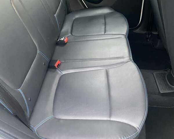 Білий Дачія Spring, об'ємом двигуна 0 л та пробігом 27 тис. км за 8900 $, фото 51 на Automoto.ua