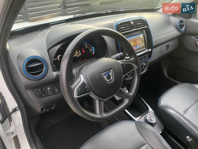 Білий Дачія Spring, об'ємом двигуна 0 л та пробігом 27 тис. км за 8900 $, фото 18 на Automoto.ua