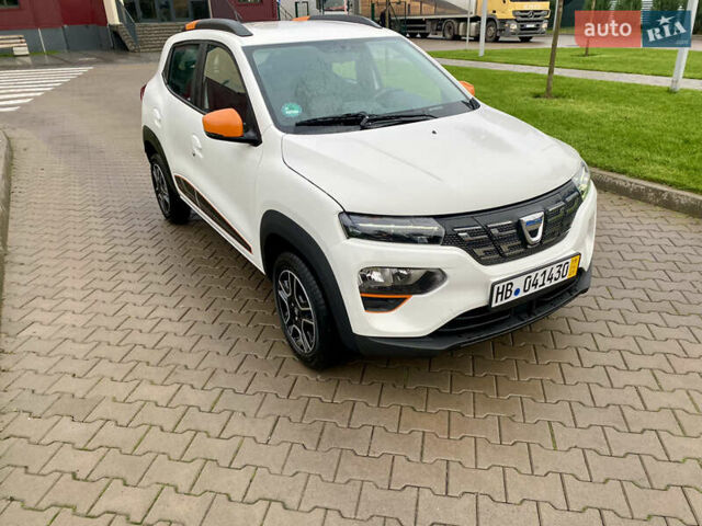 Белый Дачия Spring, объемом двигателя 0 л и пробегом 39 тыс. км за 9800 $, фото 3 на Automoto.ua