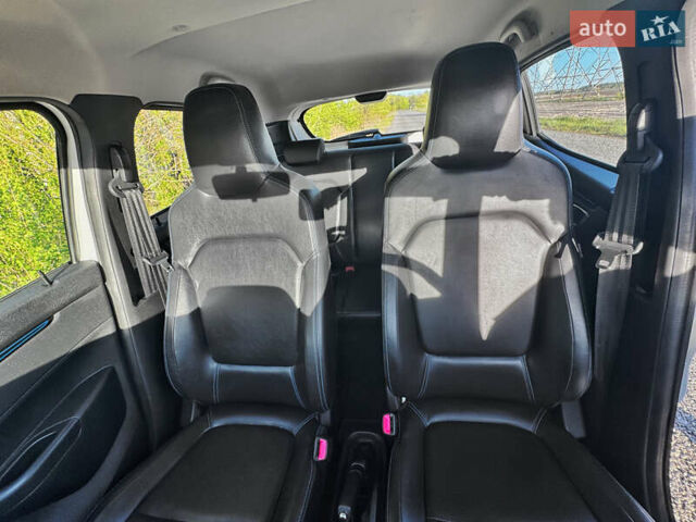 Белый Дачия Spring, объемом двигателя 0 л и пробегом 14 тыс. км за 9300 $, фото 36 на Automoto.ua