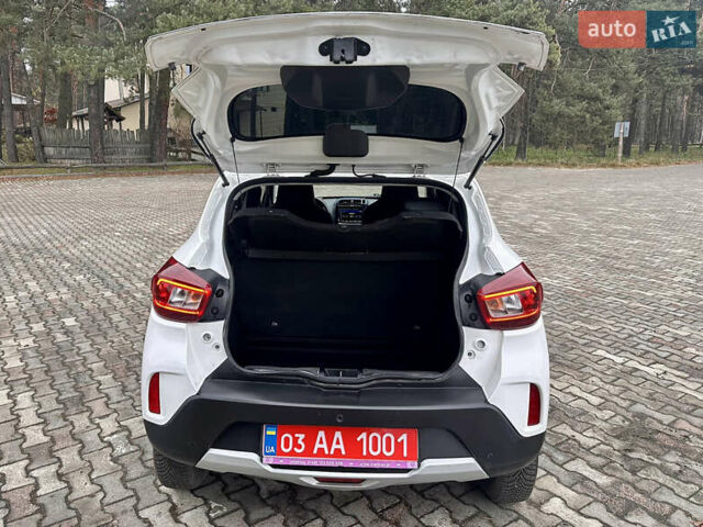 Білий Дачія Spring, об'ємом двигуна 0 л та пробігом 80 тис. км за 7350 $, фото 35 на Automoto.ua